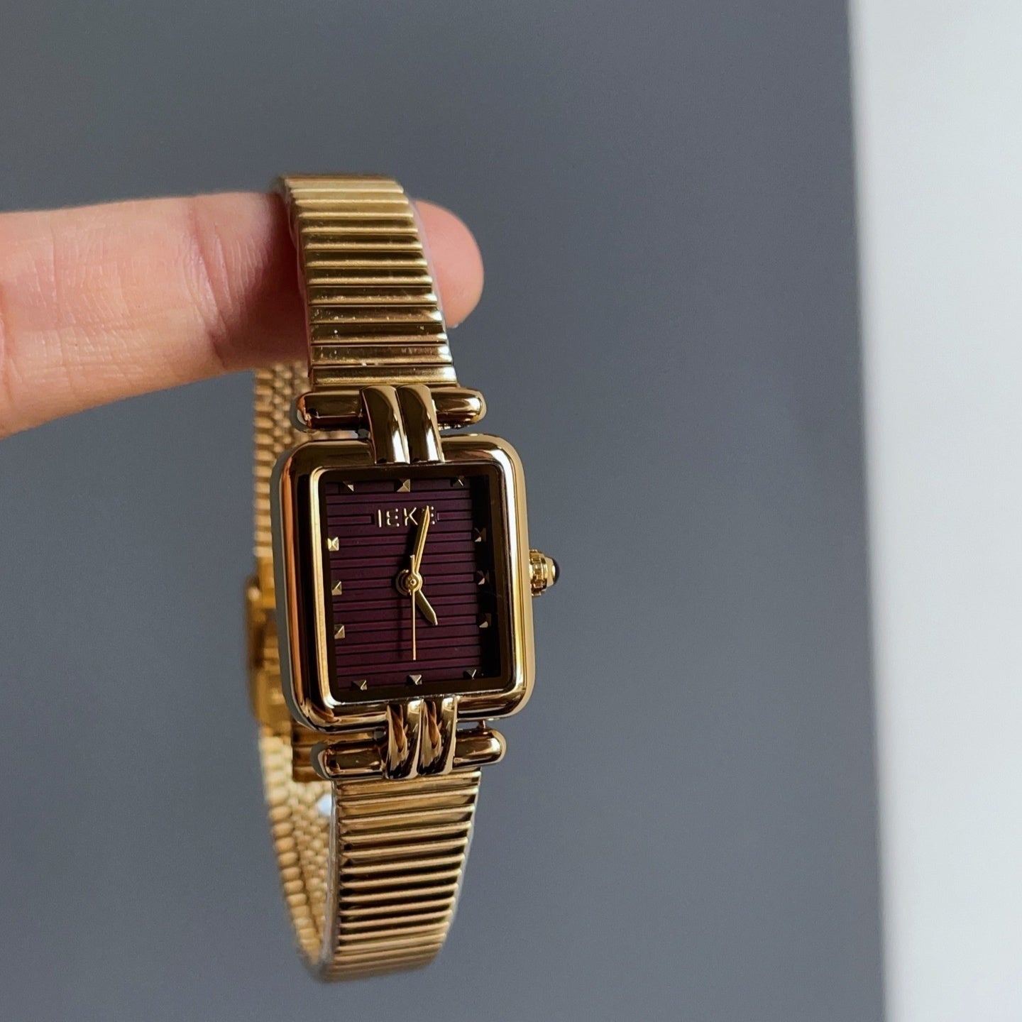 Retro Ankela Watch
